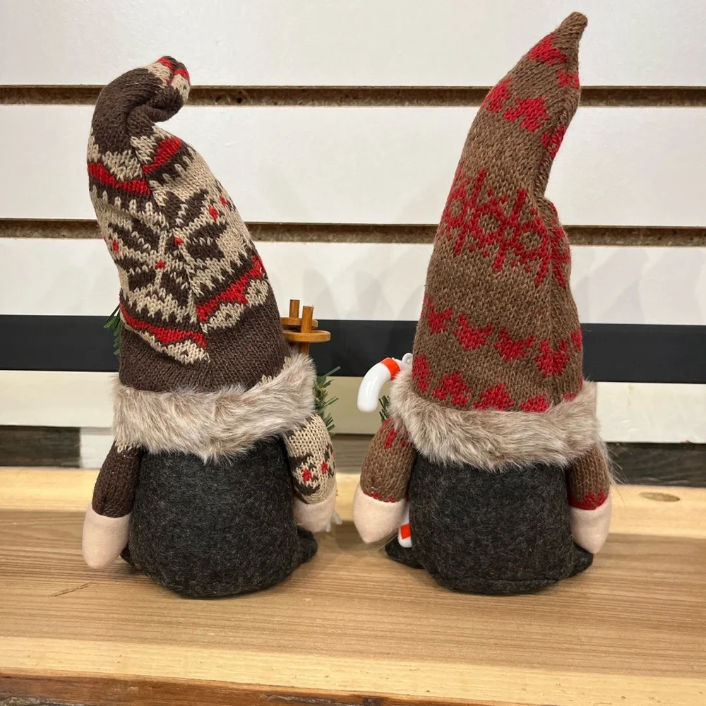 Christmas woodlands gnome couple - Picture 4 of 7